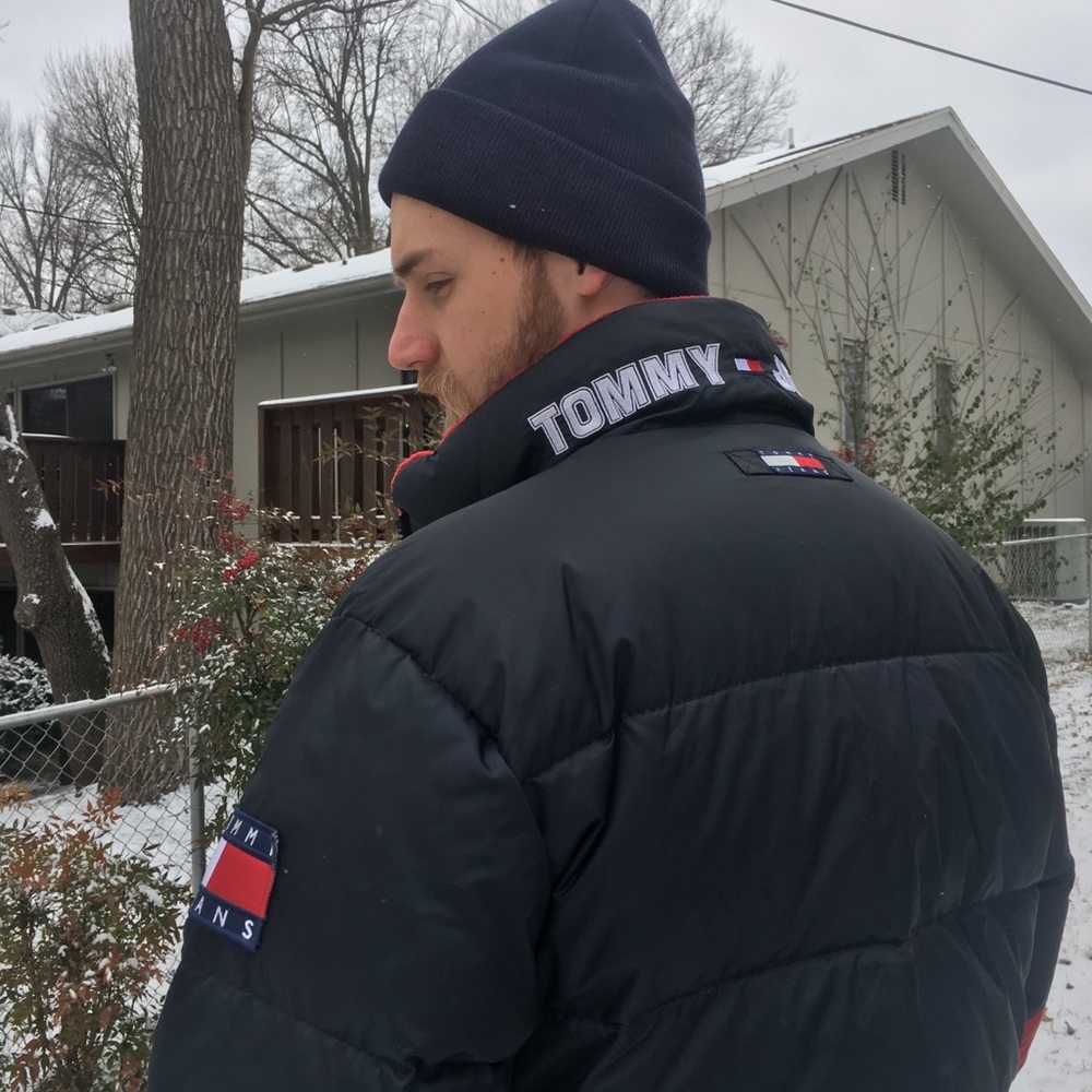 Vintage Tommy Hilfiger men’s large puff jacket
